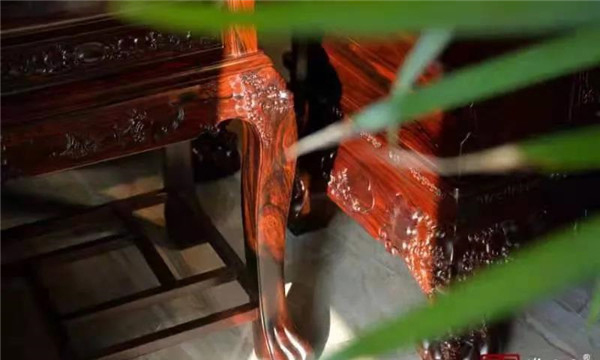 万事红红木