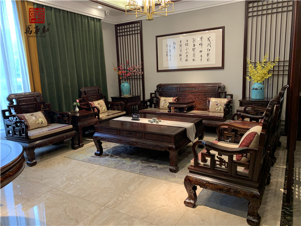 万事红红木